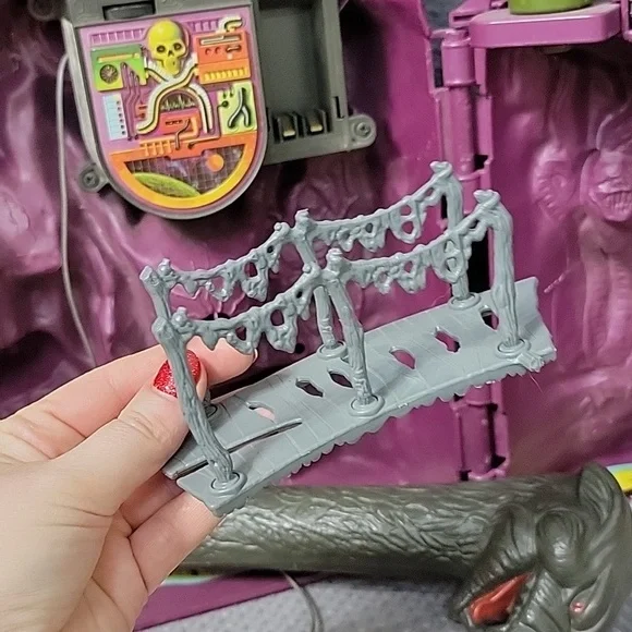 Vintage 1980's MOTU Master's Of The Universe Snake Mountain Play Structure - Picture 6 of 6
